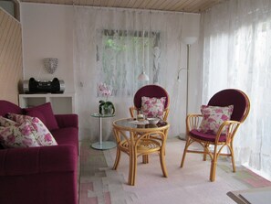 Ferienwohnung Bambusgarten, 60qm, Terrasse, 1 Schlafzimmer, max. 2 Personen