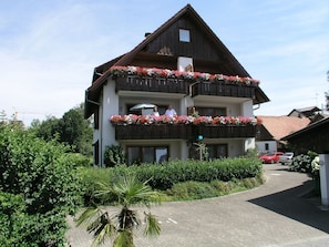 Gästehaus Gutensohn, (Wasserburg (Bodensee)), LHS 03309-Gästehaus Gutensohn