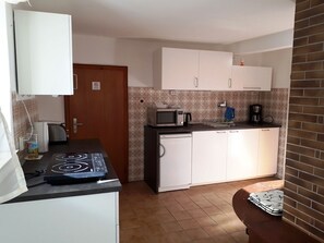 Ferienwohnung mit 60qm, 1 Schlafzimmer für max. 3 Personen-Küche