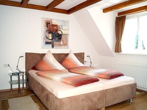 Studiowohnung***** 75qm, 2 Schlafzimmer, max. 4 Personen