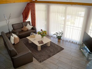 Studiowohnung***** 75qm, 2 Schlafzimmer, max. 4 Personen