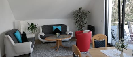 Ferienwohnung "Kevin" mit 120qm, 2 Schlafzimmer, Balkon