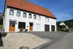 Ferienwohnung Dürnbach, (Albstadt), LHS 05378