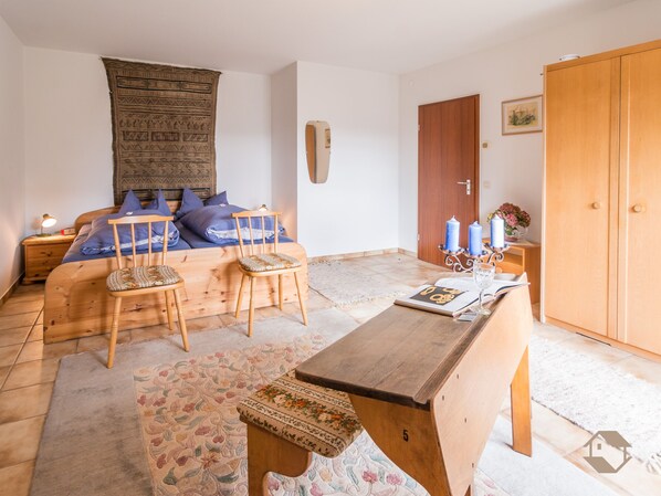 Ferienwohnung Sonnenhalde, 55qm, 1 Schlafzimmer, max. 2 Personen