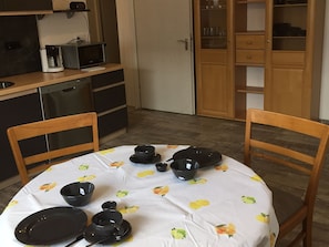 Ferienappartment Trixi, 60qm mit 1 Wohn-/Schlafraum für max. 2 Personen