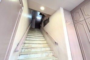 Entrada al alojamiento