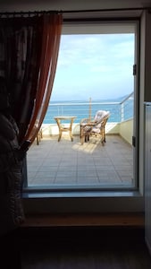 Homerez last minute deal - Nice house with sea view and balcony