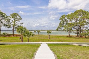 23 Lands End - Exterior