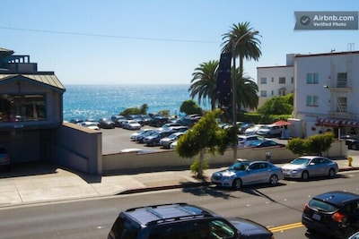 Downtown Laguna Beach Penthouse with Ocean View