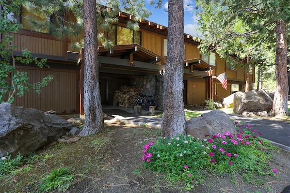 Rocky Ridge Tahoe City Vacation Rental