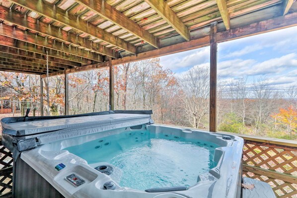 Large groups will adore this 3-story vacation rental home in Lake Harmony!