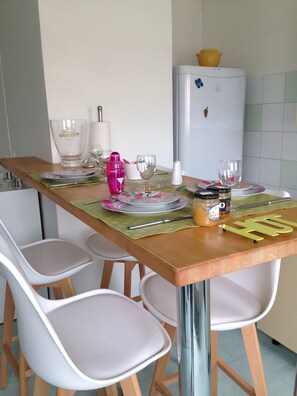 A table !
