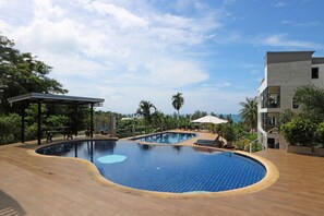 Beach/ocean view