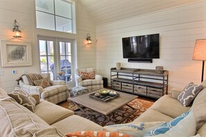 Main Living Room - Second Floor - Main Living Room - Second Floor