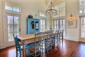 Dining Area, 2nd Floor - Dining Area, 2nd Floor