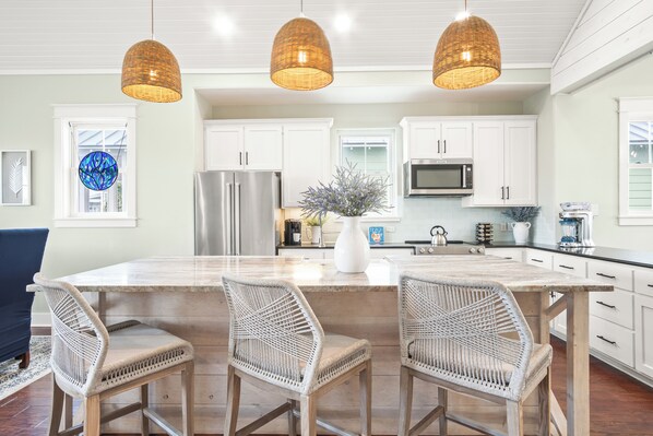 Kitchen, 2nd Floor