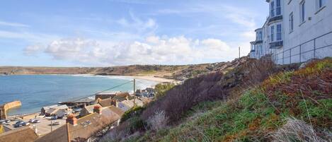 The Look Out exterior overlooking Sennen Cove