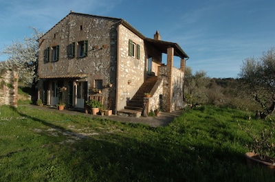 Villa/Landhaus mit Panoramablick 80 km von Rom entfernt