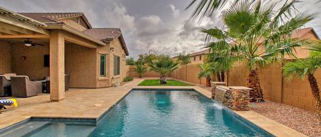 Mesa Vacation Rental | 2BR | 2BA | 2,000 Sq Ft | Step-Free Access