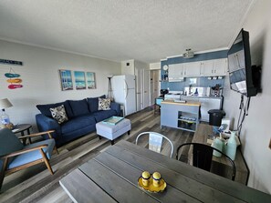 Open Kitchen, Living and Dining