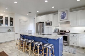 Kitchen, 1st Floor