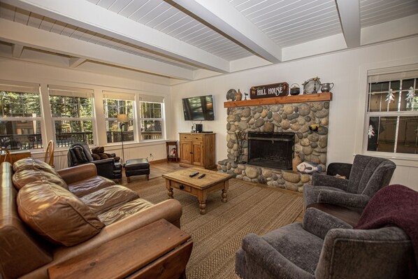 Hillhouse Living Area - Hillhouse Living Area