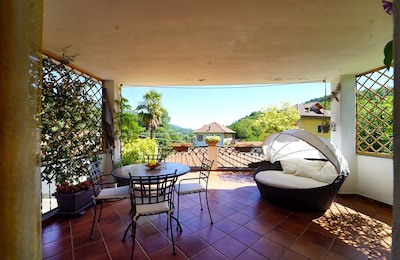 Der Libellensee der Wohnung mit Terrasse