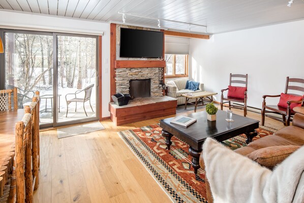 Living room *please note the fireplace is not functional