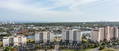 Yacht Club Villa Buildings in Barefoot Resort & Golf