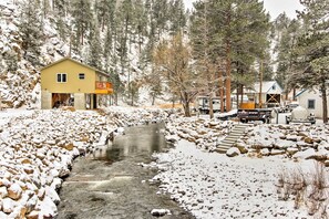 Big Thomson River On-Site | 3 Mi to Estes Park