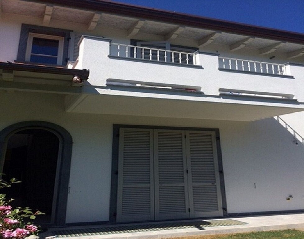 Picture of villa