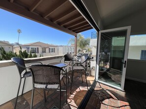 Sit outside and grill with view to the ocean 