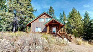 Enjoy this 3 bedroom 3 bathroom cabin.