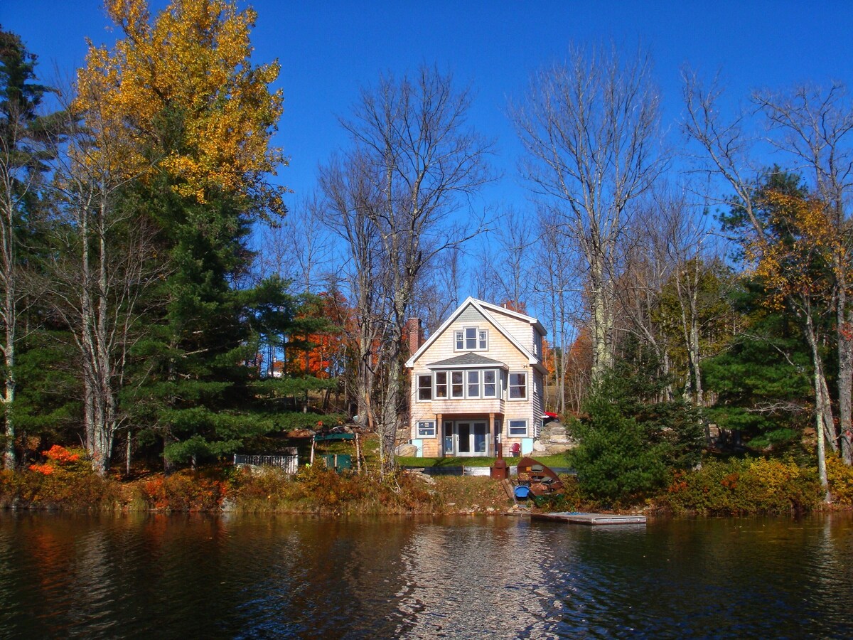 1800 sq ft♦ Kings Mountain Cottage ♦ Perfect Location