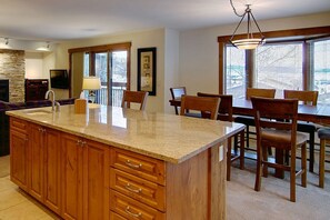 The nice open kitchen so you can entertain while cooking.