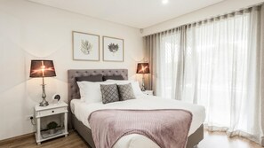 Comfortable Queen Bed Sleeping