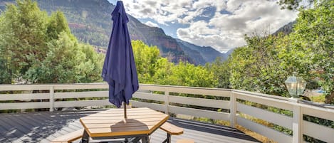 Ouray Vacation Rental | 3BR | 2BA | 1,000 Sq Ft | Access Only By Stairs
