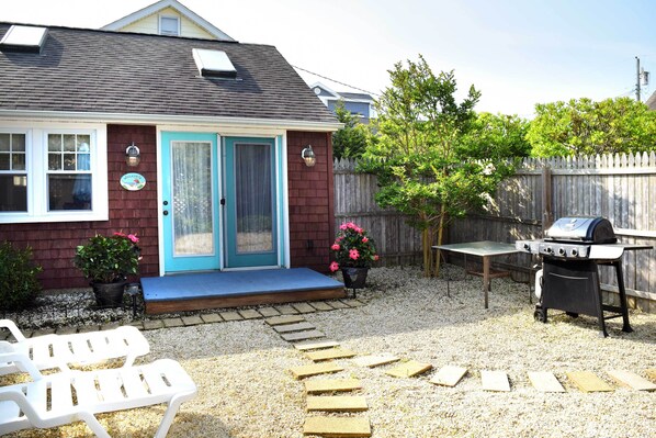 A peaceful beach retreat awaits at this 1-bed, 1-bath Surf City vacation rental!