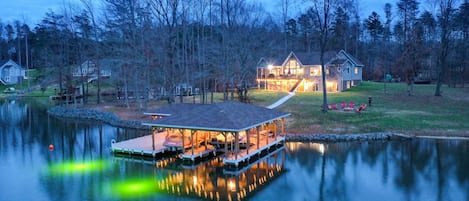 Bumpass Vacation Rental | 6BR | 4.5BA | 4,500 Sq Ft | Steps Required