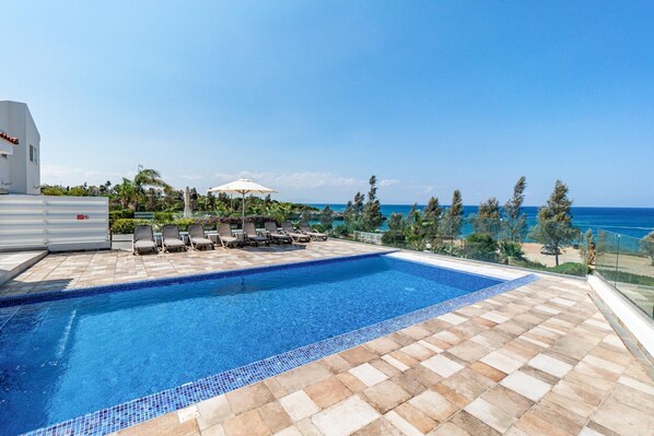 Villa Aqua Marina by Ezoria Villas (12093)