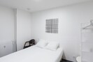 Queen size bed for 2 persons | 1Stays