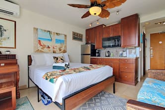 9th Floor Balcony, True InDoor/OutDoor Living w/ Sliding Doors