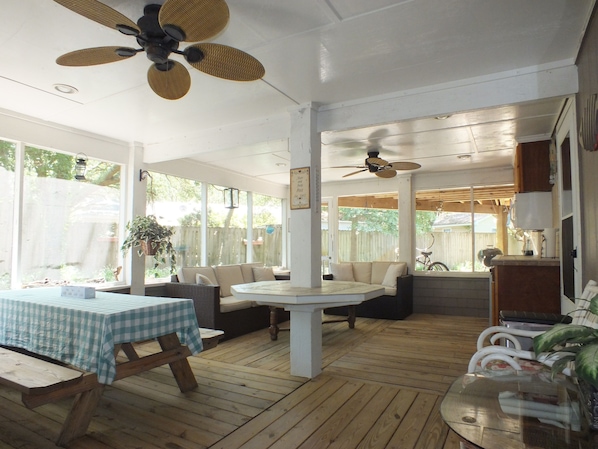 Screened in porch with  Kitchenette