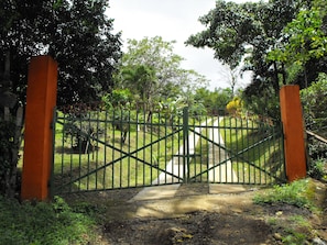 Entrance to Monte Hidalgo