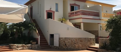 Villa Monpiti