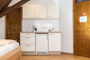 Helles Appartement mit kostenfreiem WLAN-Apartment_Küchenbereich