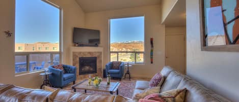 Living room with plenty of comfortable seating