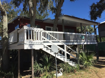 Open Gulf, Private Dock, Screened Porch, front deck, awesome views, location++++