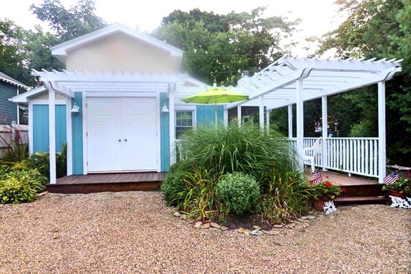 Driveway entrance.