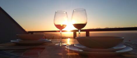 Puesta de sol desde la terraza del ático